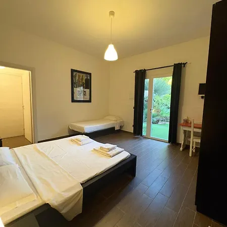 Calabernardo Suites Πανσιόν